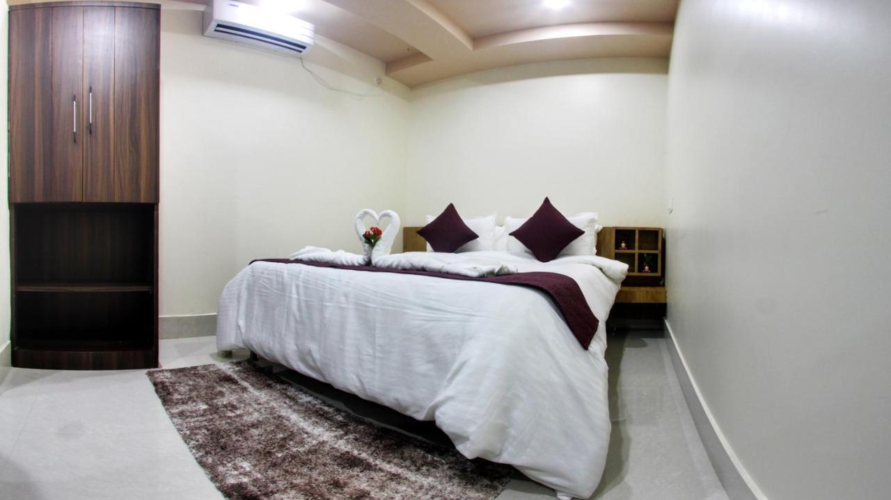 Hotel Bharalu Residency Guwahati Esterno foto