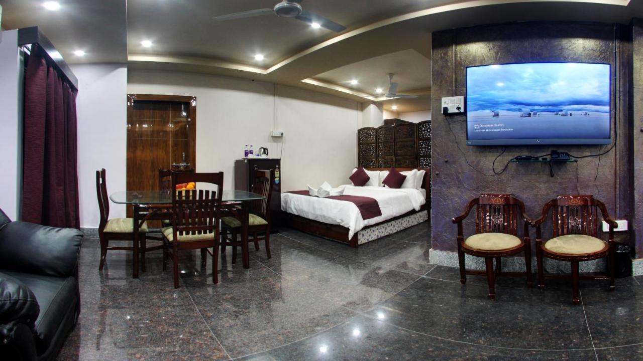 Hotel Bharalu Residency Guwahati Esterno foto